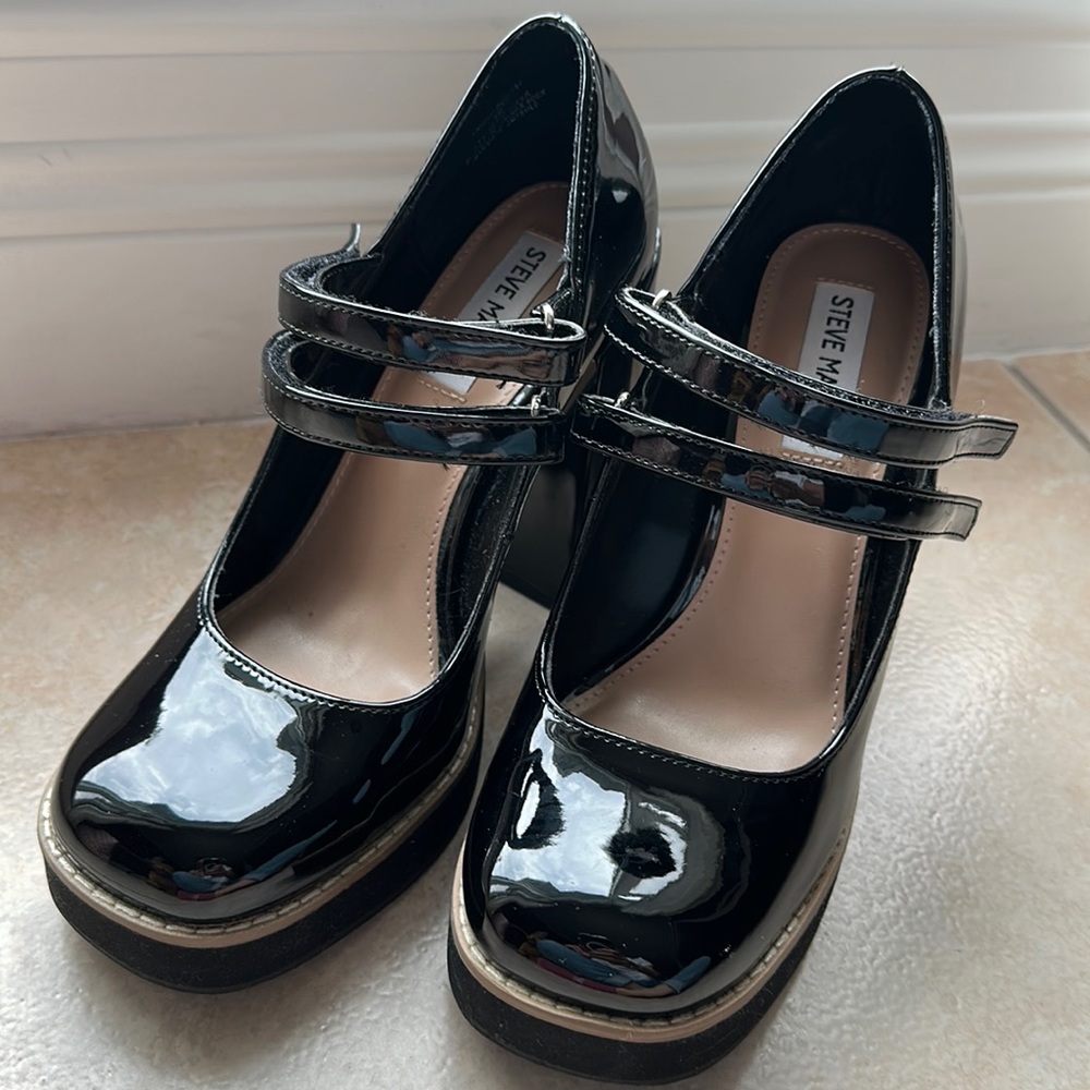 Steve Madden Black Platform Shoes